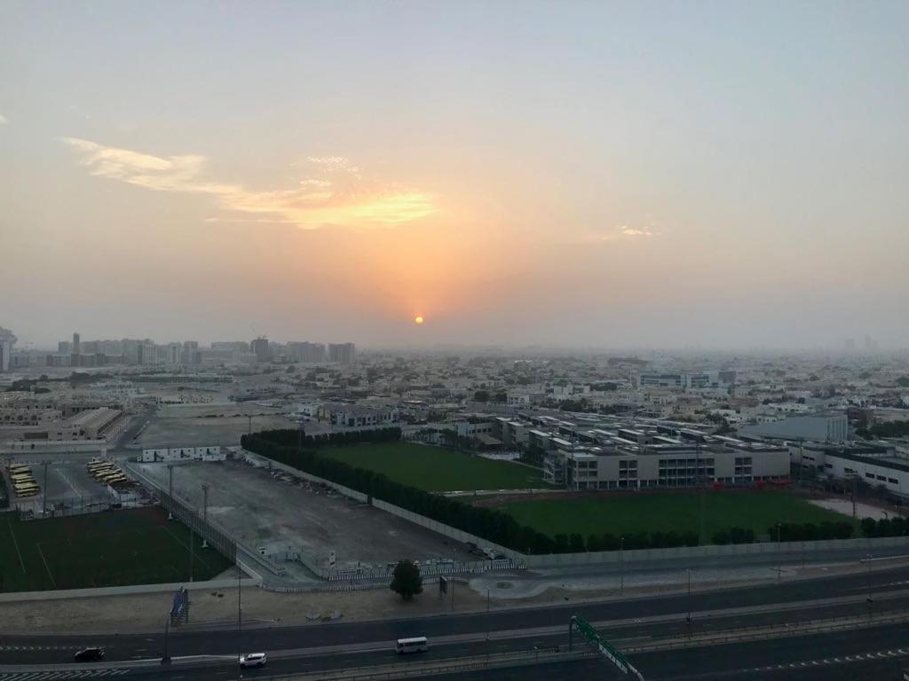 California Hostel Dubai Exteriör bild